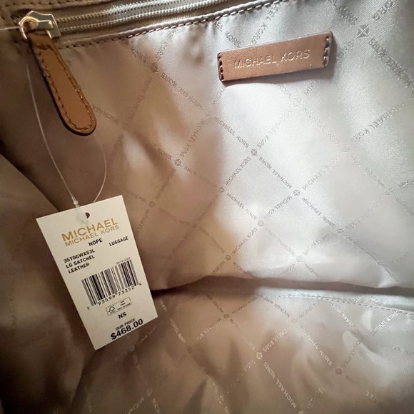 Michael Kors Tan Shoulder Bag - Picture 9 of 13